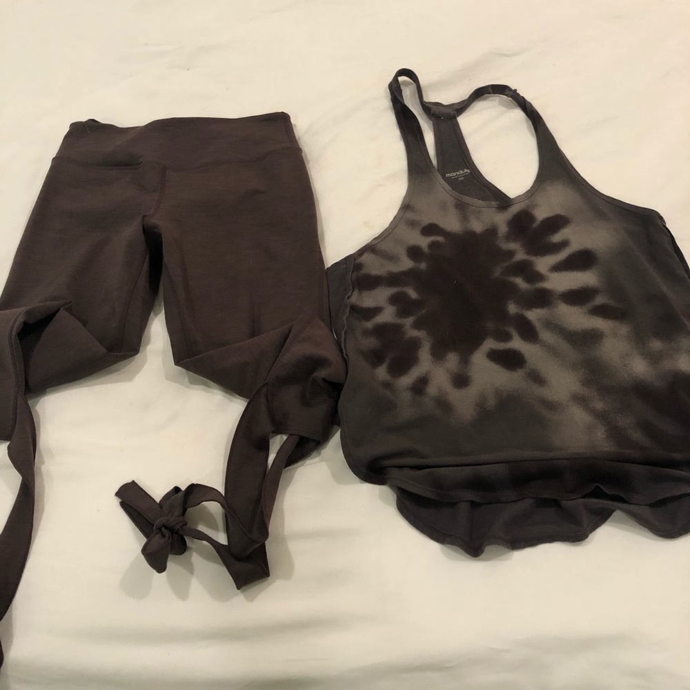 Matching Manduka leggings and top